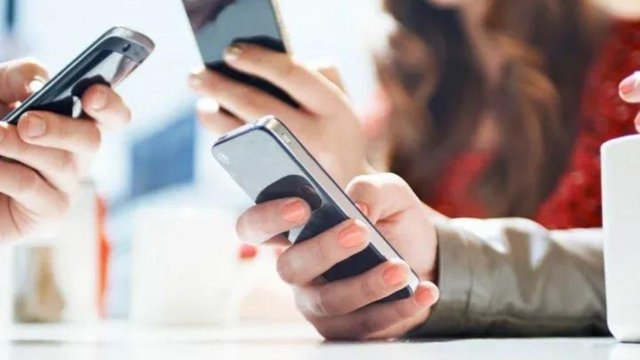 Hangi Telefon Modelleri Batarya Isınmasına Daha Yatkındır?