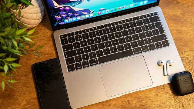 Grafik Tasarımcılar İçin Hangi Laptop Özellikleri Önemlidir?