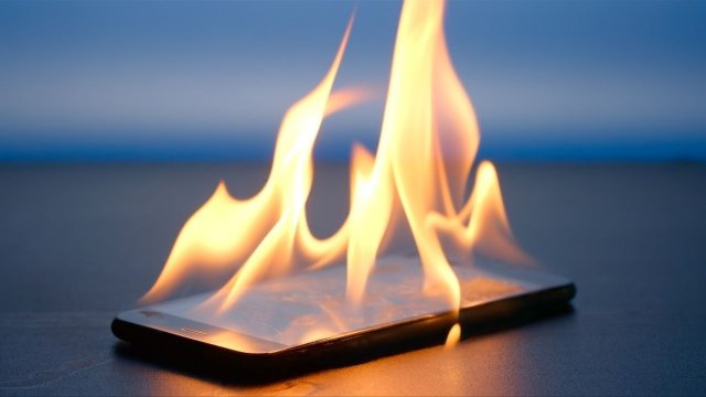 Oyun Oynarken Telefon Batarya Isınması Nasıl Engellenir?