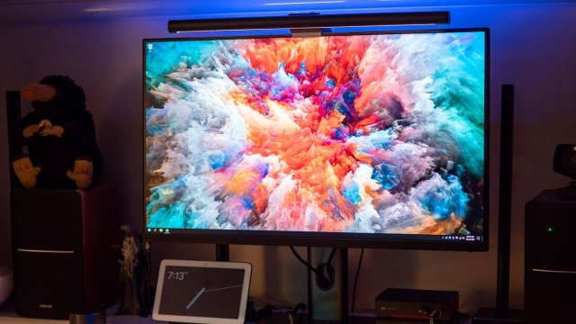 RGB Monitor Lightbar ve Standart Monitor Lightbar Arasındaki Farklar Neler?