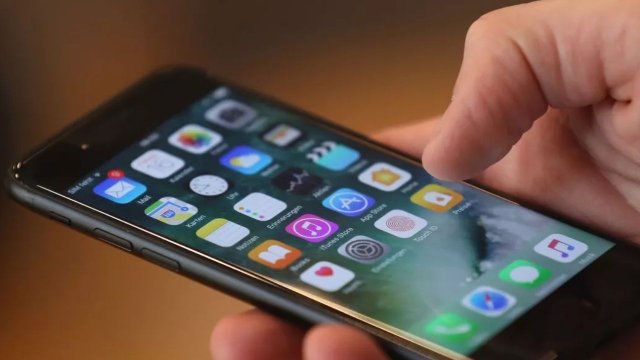 En Son iPhone Güncellemesi Güvenli Mi?