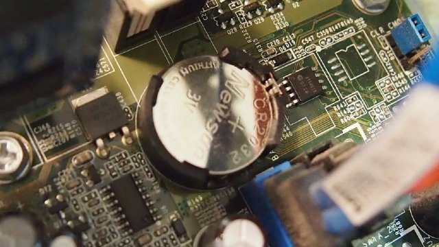 Sistem Performansını Artırmak İçin Bios Pili Değiştirme