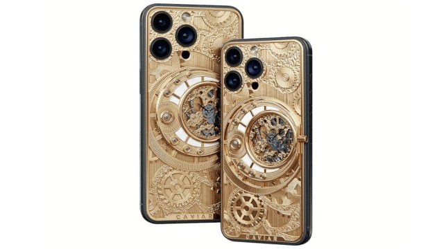 2 milyon TL'lik iPhone 15 satışa sunuldu