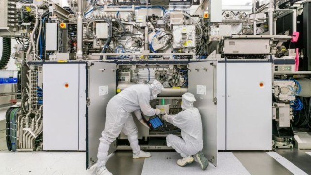 Hollanda ASML şimdi ne yapacak? Siparişler yüzde 42 düştü