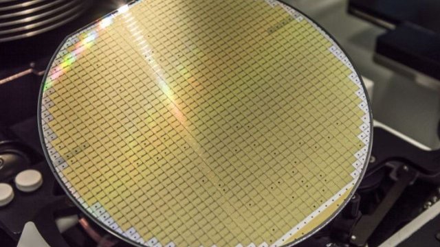 STMicroelectronics İtalya'da 5 milyar Euro'ya çip fabrikası kuracak