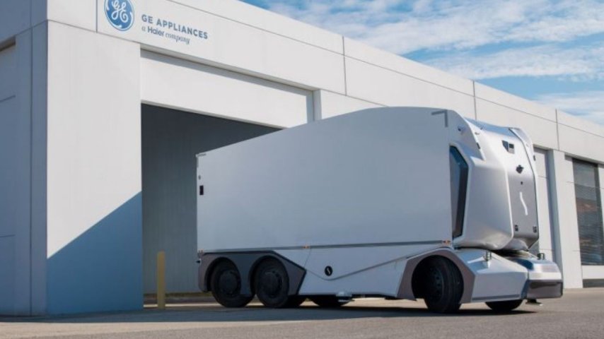 Einride hem sürücüsüz hem de elektrikli kamyonlarla teslimata başlıyor