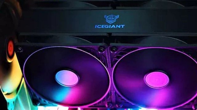 Neler oluyor? AMD'nin o işlemcisinde 4,8 GHz'e hız aşırtıldı