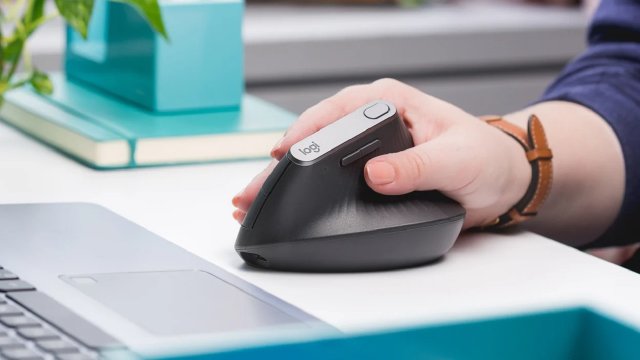 Dikey Mouse Kullanımı: Ergonomi ve Oyun Deneyimi Arasındaki Bağlantı