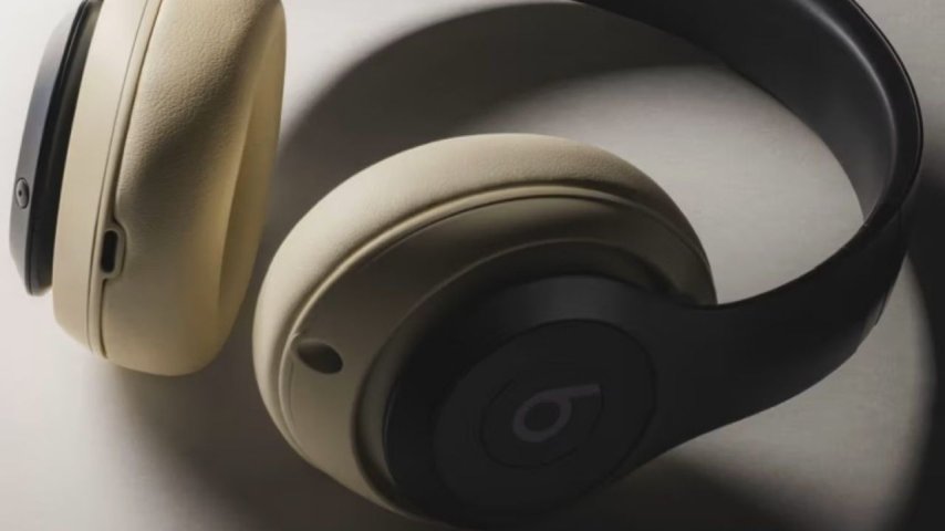 Apple, Beats Studio Pro'nun özel bir versiyonunu tanıttı