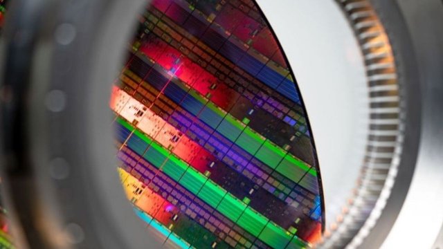 ASML ve Samsung'dan 760 milyon dolarlık işbirliği