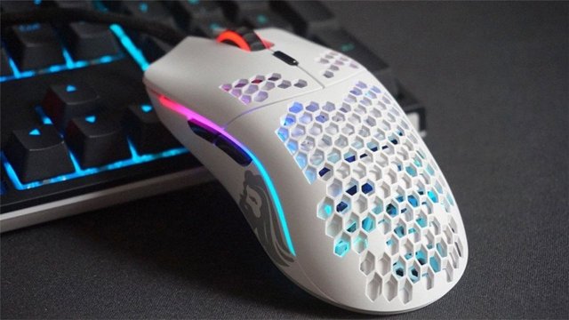Hangi Gaming Mouse Önerisi Yüksek FPS Oyunları İçin Uygun?