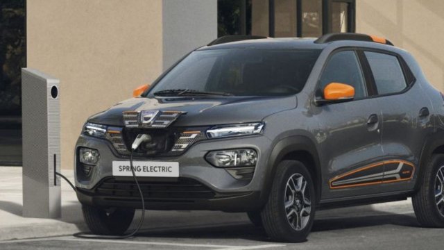 Küresel elektrikli araç satışları 2023'te %31 arttı