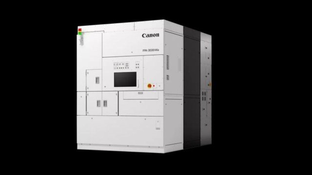 Canon bu yıl 5nm çipler için makine satmaya başlayacak