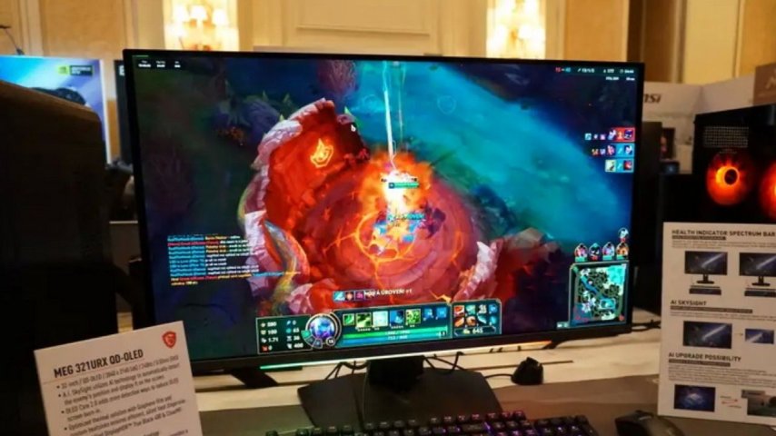 MSI MEG 321URX monitörünü tanıttı! LoL'de düşmanları bulabiliyor