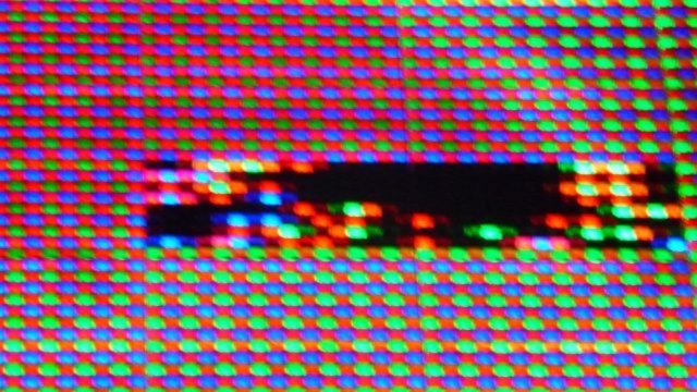 En Yüksek Kaliteli Monitörleri Seçerken Ölü Piksel Riskini Azaltma