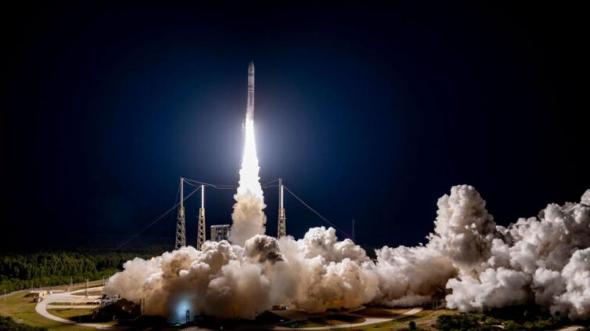 Jeff Bezos, Elon Musk'a rakip olmak için uzay şirketi ULA'yı satın alacak