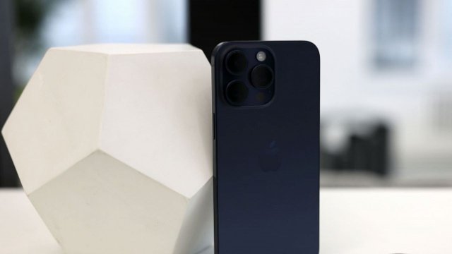 iPhone'lar, 2023'ün en popüler akıllı telefonları sıralamasında 10 yerden 7'sini aldı
