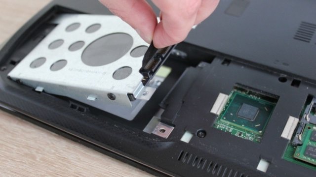 HDD ile SSD Arasındaki Farklar Nelerdir ve Hangisi Daha İyi?