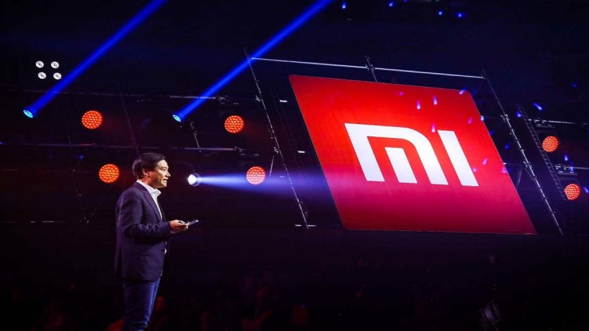 Xiaomi'de Dönüşüm Rüzgarları:CEO'su Otomotiv Dünyasına Geçiyor!
