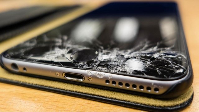 Efsane Geri Dönüşler Telefonun Ekran Gitmesi Sonrası Veri Kurtarma