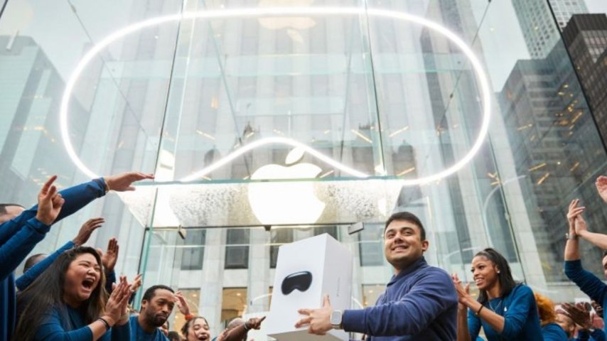 Apple Vision Pro hüsran mı oldu? Herkes iade etmeye başladı