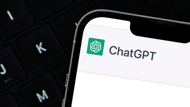 ChatGPT ile eğitim materyalleri oluşturarak nasıl para kazanılır?