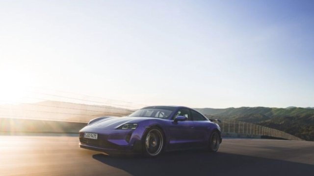 Tarihin en güçlü Porsche'si tanıtıldı