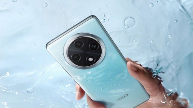 Oppo, kavisli OLED ekrana sahip A3 Pro'yu tanıttı