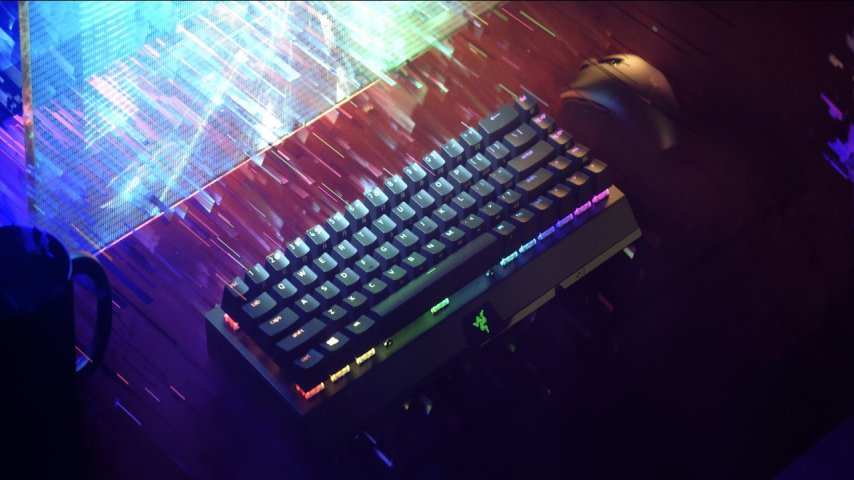 Yeni Razer BlackWidow V4 Mini HyperSpeed! Kompakt Tasarım, Büyük Performans