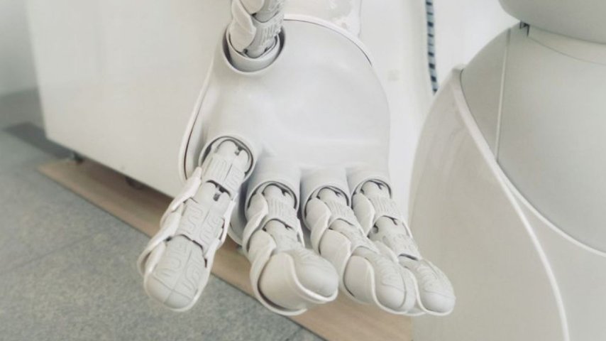Apple elektrikli araba yerine ev robotları geliştirmeye karar verdi