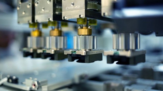 Intel'in hisse senedi fiyatı %8 düştü! İşte sebebi