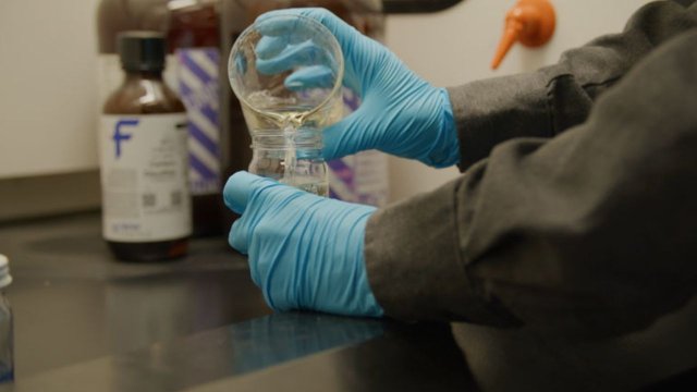 Teksas, su ve CO2'den endüstriyel yakıt üretimine başladı