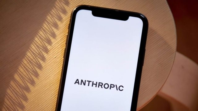 Anthropic, iPhone için AI sohbet robotuda içeren bir uygulama yayınladı