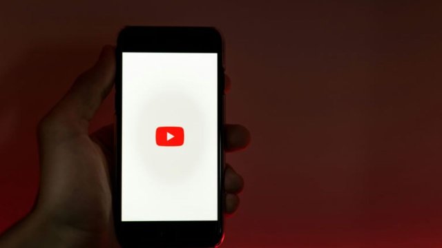 YouTube mobil uygulamasına uyku zamanlayıcısı gelecek