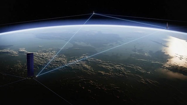 SpaceX, Starlink uydularının yörünge yüksekliğini düşürecek