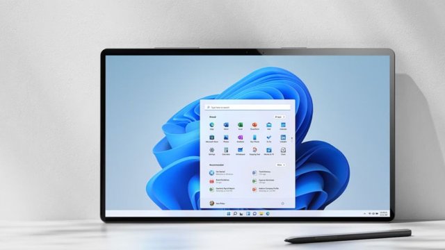 Windows 10 & 11'de sürüm öğrenme ve güncelleme nasıl yapılır?