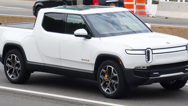 Rivian markası Apple Car mühendislerini bünyesine katmaya devam ediyor