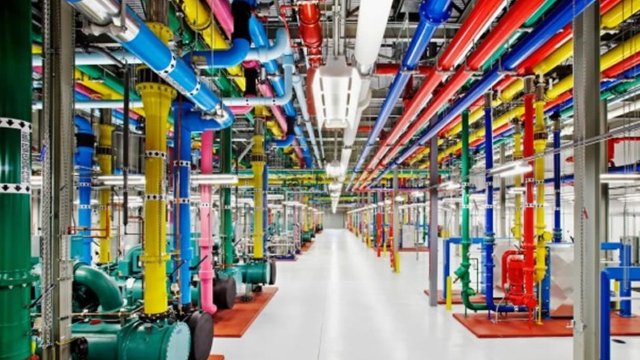 Google ateşle oynuyor! AI sebebiyle emisyonlar yüzde 48 arttı