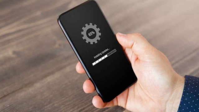 Mobil Cihazlarda Yazılım Güncellemeleri ve Yaygın Hatalar