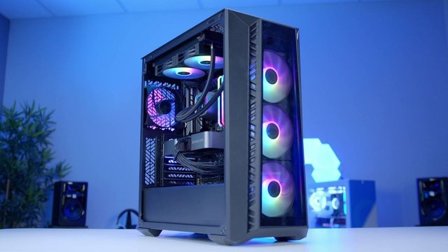 RTX 4070 Tavsiye Sistemler: Performans Canavarı PC Önerileri ve Fiyatları