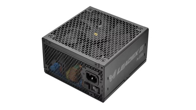 Super Flower, gücü 1300 W'a kadar çıkan PSU modellerini tanıttı