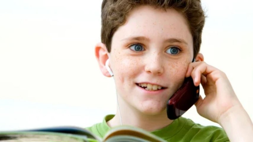 12 yaşındaki çocuğa hangi telefon alınır, özellikleri nasıl olmalıdır?