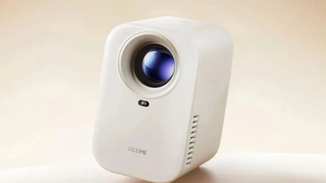 Xiaomi, Redmi 3 Lite ev projektörünü tanıttı