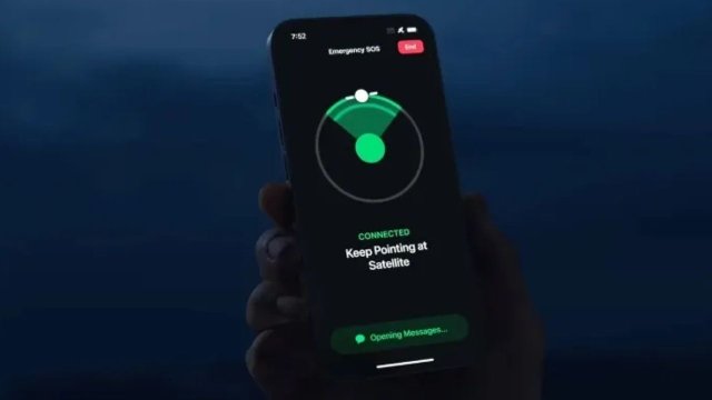 Apple, iPhone'u uydu telefonu yapmak için çalışmalara başladı