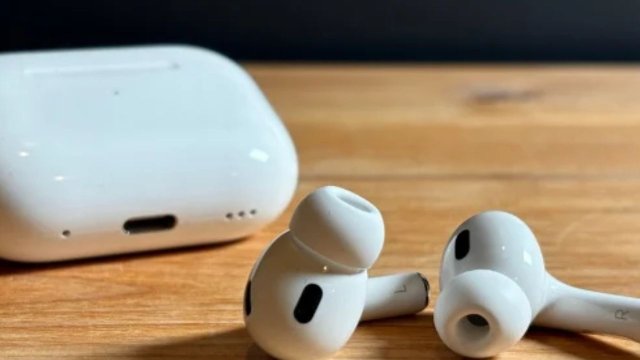 Airpods Pro mu Airpods 4 mü? Hangisi Alınır? Hangi Airpods Alınmalı?