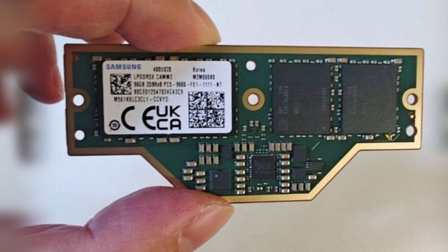 Lenovo, 96 GB kapasiteli ve 9600 MT/s hızında Samsung LPCAMM2 bellek modülünü tanıttı