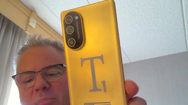Trump Mobile T1 cep telefonu tasarımı sızdırıldı