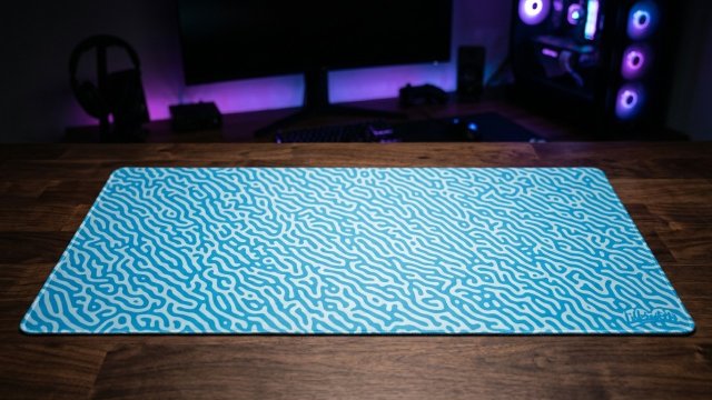 Wraith Studio Jungle Maze Açık Mavi Kaymaz Taban Deskmat İncelemesi