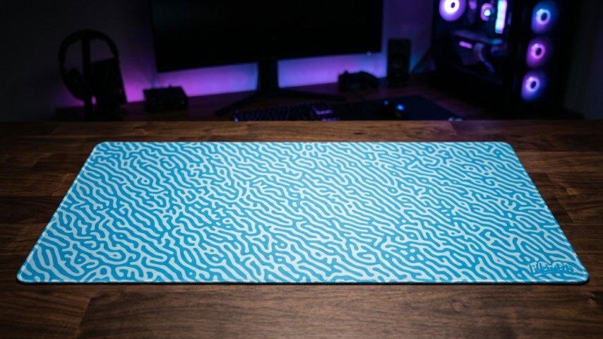 Wraith Studio Jungle Maze Açık Mavi Kaymaz Taban Deskmat İncelemesi