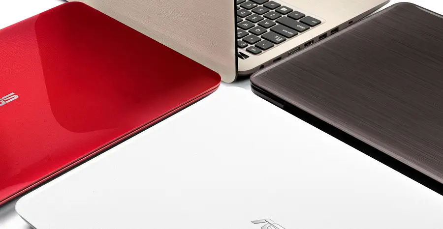 Asus X556UR-XX152TC Notebook